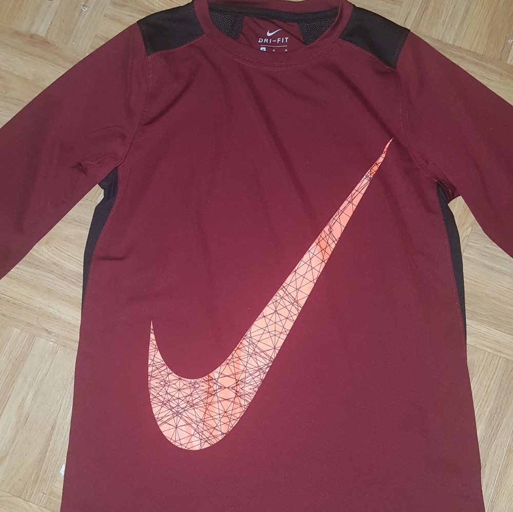 Nike shirt